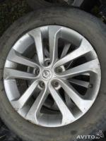 кажется это ниссан, а не китайский автопром