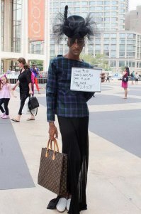 Автор, зачем пиТоров постишь? Я, конечно понимаю, Гейропа - там это нормально. Но мы не там...