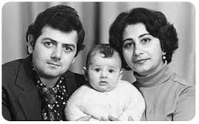 мнет кажется голустян на отца похож