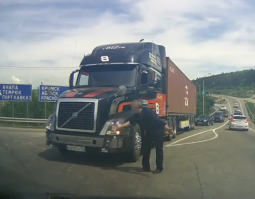 вольво!!! неее????)))))