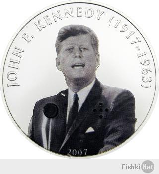 Монета со звуком! «Я горжусь,что я берлинец!» — при нажатии на кнопку монета воспроизводит историческую фразу Джона Кеннеди.