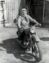 Горячие байкерши