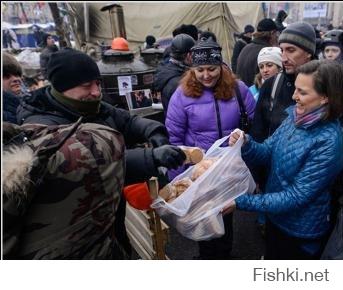 кому не нравится в Россие могут на майдан сходить за товарами