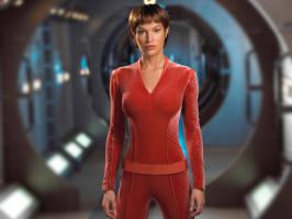 вулканка Т'Пол с "Энтерпрайса"