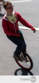 вот из-за таких щитоводов экономика и в дерьме