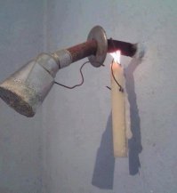 греть воду свечкой - это пизздец, товарищи.. проще было бы сразу ей греть кожу и потом водой ее поливать..