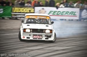 Возомнил себя на ралли?