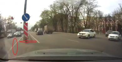 Марат на дорогу выехал...