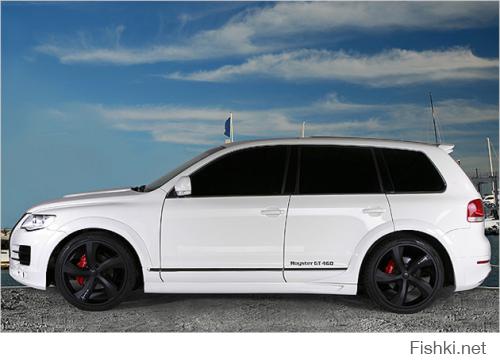 Каюсь! Беленькую перепутал. 

Сейчас это как конструктор - перед/зад и рубашки меняют, немного внутренности другие, а мотор и кузов остаются прежними.

Узнать лекго по форме дверей, стыкам, форме кузова, дизайну салона.