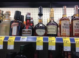 Нахожусь в США, вот такие у них цены на бухло.