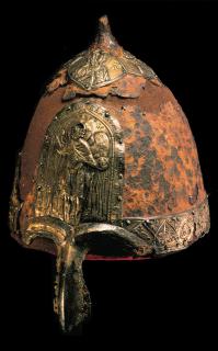 Шлем. Владимиро-Суздальская Русь. Серебро, чеканка, гравировка. 12 век