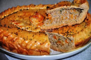 Советы любителям выпечки: 30 ярких идей для украшения пирога