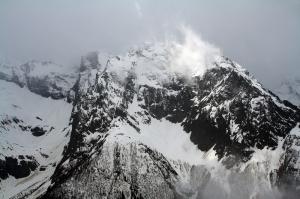 Домбай, апрель текущего года.