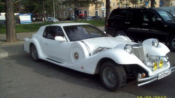 Симпатичная машинка. :)
Хотя, у Мицуоки мне больше всего нравится модель Le-Seyde.