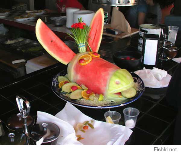 Как из арбуза сделать прикольную морду