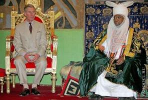 У нас тут где то был эстет по белым носкам. Прошу комментария.