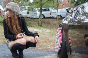 Я сперва подумал, что у нее штаны спущены.