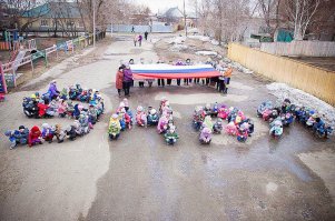 Детские утренники, посвящённые 70-летию Победы (21 фото)