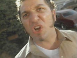 Думаю, где я слышал этого переводчика?!