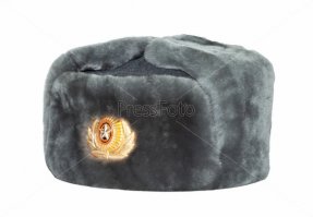 Да,про козырёк чёт загнул,хотя у зимней шапки,он есть,обычно пришитый.