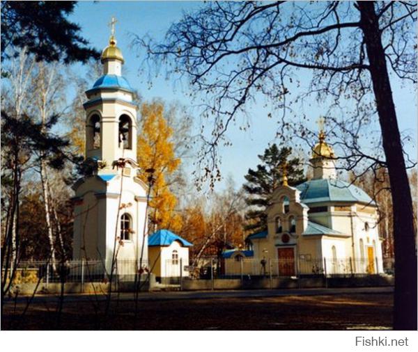 А ещё можно вот такие фото Новосибирска показать.