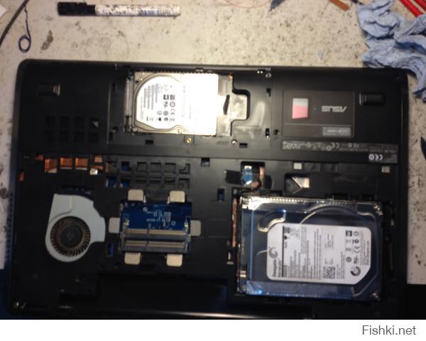 Из моей личной коллекции. Залитики и проделки горе мастеров) И так в догонку бук asus с 3.5 десктопным хардом)