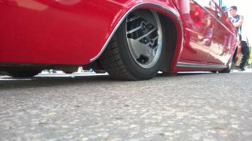 Летом похожее ведро видел у нас в городе.