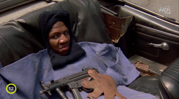 Собакен его затоптал)))