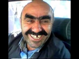 Это я ненакрашенная)))