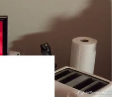 А рулончик чтобы руки вытирать...