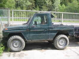 Армейские гелики тоже пикапами бывают, правда на прямую с завода)