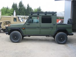 Армейские гелики тоже пикапами бывают, правда на прямую с завода)