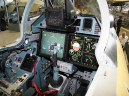 Для сравнить: кабина СУ-35
