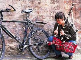 С легкостью вышли из трудного положения