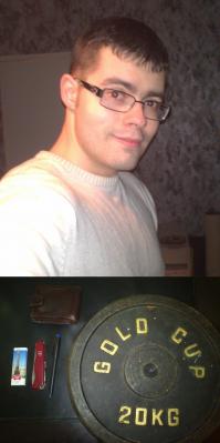 Сразу видно, постанова. У нормального человека вообще ничего лишнего ;)