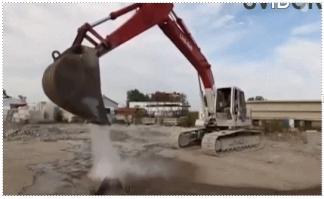 Пожалуй, лучший айс бакет челендж из тех что я видел!