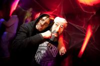 а вот так я с бин ладэнем тусил))