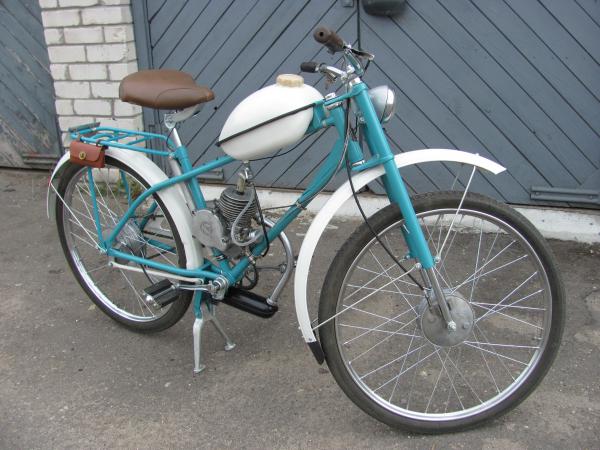 Тоже мне, изобрёл велосипед :) наши дети уже в 70х знали что мотопед это велосипед с мотором