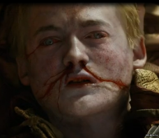 Не иначе, это был король акул с садистскими наклонностями.