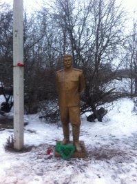 Как то так) в гаражном кооперативе на вьезде)