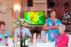 Смешные и забавные свадебные фотографии