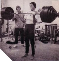 а так твой Брюс сможет?