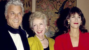 Джейми Ли Кёртис, с родителями Тони Кёртисом и Джанет Ли и сестрой Келли. (Джейми та, что младше).