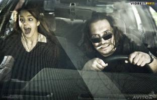 И как эта маршрутка смогла так быстро развернуться? И почему остались ждать ****юлей?