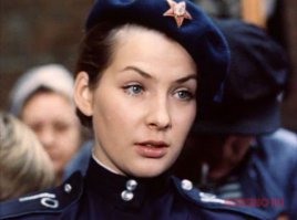 Кто озвучивает актеров Голливуда