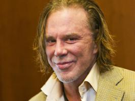 Знаменитости, которые стареют красиво