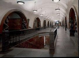 Дело не в том, сто амерское метро или чьё то ещё, просто убого выглядит, да и привык ли мы к другому