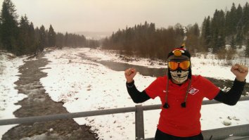 Пять лет подряд на новогоднии праздники гоняем с друзьями в Закопаны на лыжах кататься, оч нравится и по ценам и по впечатлениям, был во многих городах Польши очень красивые и своеобразные. Плохого отношения к русским не разу не встречал, даже в этом году)))