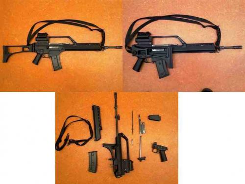 Мой личный фаворит HK G36- легкий, прочный, надежный. Да, если повалять в грязи прицел сбивается (3х-кратный оптический) но после 2-3-х выстрелов любой солдат приспособится метиться не туда куда стреляешь и всего делов. Вес чуть больше 3 кг, скорость 920 m/s до 1000 выстрелов в минуту. Эх, молодость-молодость..