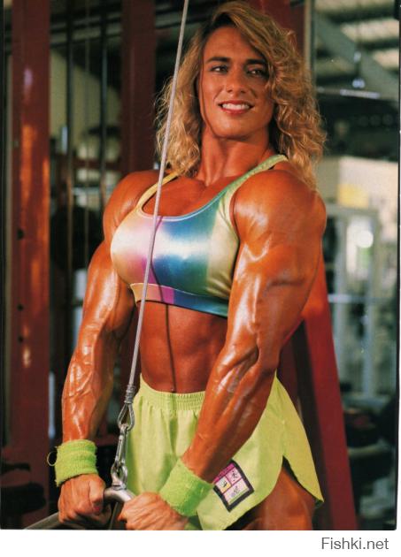 Denise Rutkowski, 1993 - 2 место мисс Олимпия, и она же в 2010. Бородка прикольная... м-да.